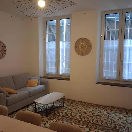 Apartment Grand T3 Clim Terrasse Centre-ville