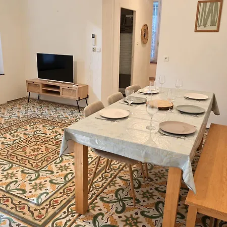 Appartamento Grand T3 - Clim - Wi-fi - Terrasse - Centre-ville Agde